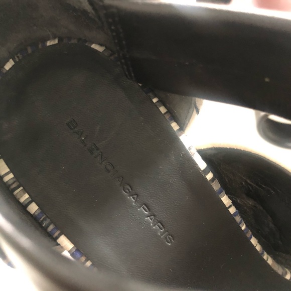 Balenciaga Sculpted Heels Size 38 - Picture 5 of 10